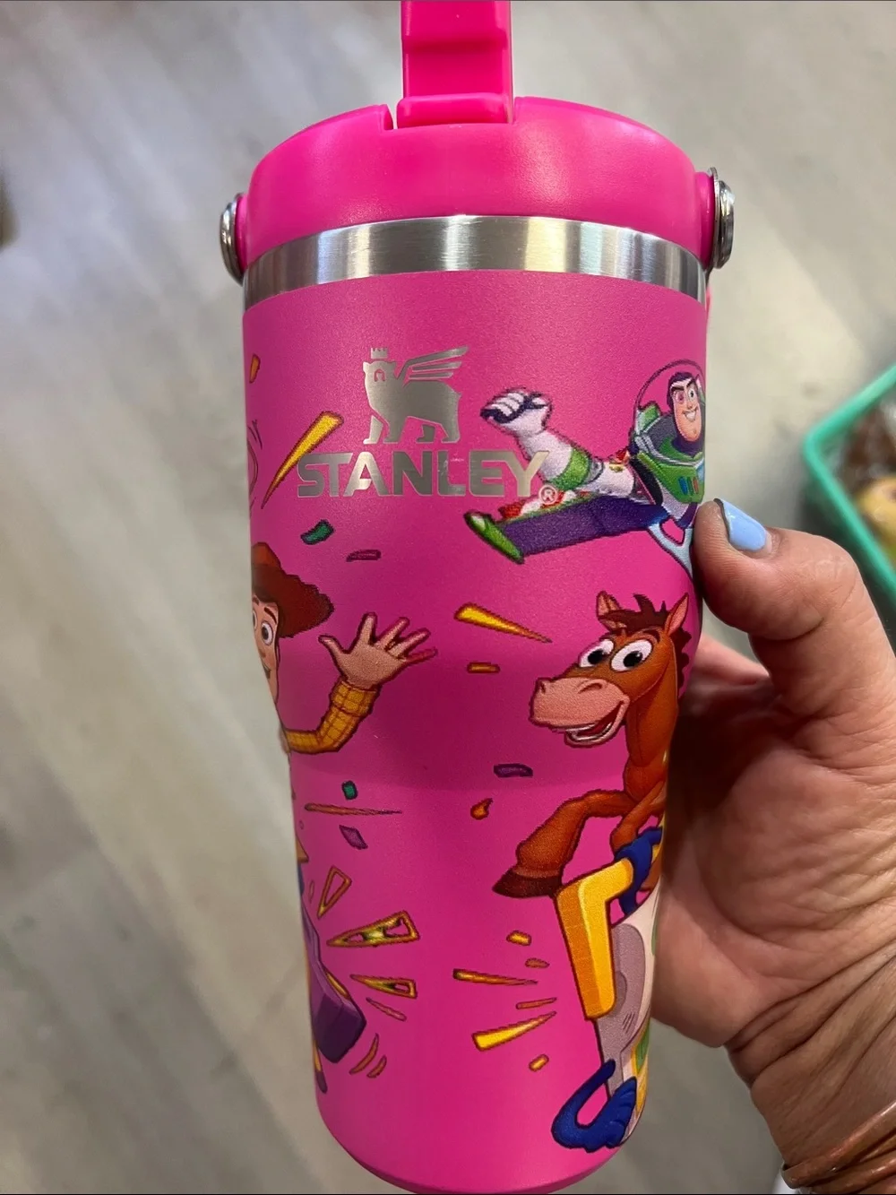N/A water bottle